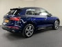 Audi Q5 55 TFSI e S-Line Competition 368 PK PHEV Quattro December 2022 Electr. Trekhaak / Camera / Apple Car Play / Stoelverw. / Blackline