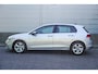 Volkswagen Golf 1.0 TSI 110pk Life | Navigatie | Apple Carplay & Android Auto | Parkeersensoren