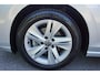 Volkswagen Golf 1.0 TSI 110pk Life | Navigatie | Apple Carplay & Android Auto | Parkeersensoren