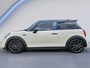 MINI Cooper 2.0 S Chili /Apple Carplay/Pano/Harman&Kardon/HuD/Climate&Cruise Contr./Stoelverwarming/Parkeersens./Navi/(MET GARANTIE*)