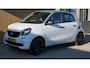 smart Forfour 1.0 71pk 5Drs Business Solution Airco LED Bluetooth 16inch LM 2-Tone lak *NL auto* 1e Eigenaar 61201km!
