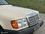 Mercedes-Benz 200-Serie 200-500 230 E