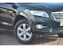 Toyota RAV4 2.0 VVTi Dynamic 2WD Zeer complete RAV 4 onderhoudshistorie compleet aanwezig laatste beurt bij 155000km met oa key less navigatie leren bekleding camera pdc trekhaak stoelverwarming elektr verstelbare stoel lmv.