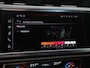 Audi Q3 45 TFSI e 245pk S edition S Line Panoramadak Trekhaak 20'' Lichtemetalen Velgen