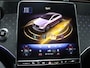 Mercedes-Benz EQE 300 Business Edition 89 kWh | Panoramadak | Getint glas | Sfeerverlichting | 19" LM velgen | Carplay |