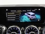Mercedes-Benz GLB 180 Business Solution AMG | Night | Panoramadak | Memory | Keyless | Multibeam | Stoelverwarming |