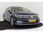 Volkswagen Passat Variant 1.4 TSI Highline Business R-Line | Trekhaak | Org NL | Head-Up | Digital Cockpit | Stoelverwarming |