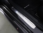 Mercedes-Benz C-klasse 180 AMG Line Night pakket | 19 inch multispaaks | Panoramadak | High Performance Lights |