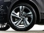Volkswagen Tiguan R-Line 1.5 TSI 150 PK DSG | LED Matrix IQ | Keyless | Trekhaak | Achteruitrijcamera | Adaptieve Cruise Control |