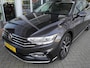 Volkswagen Passat Variant 1.5 TSI Elegance Business R | Automaat | Trekhaak | Navigatie | Stoelverwarming | Apple carplay | Parkeersensoren voor en achter | Climate control | Keyless entry en start