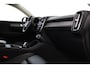 Volvo XC40 B4 (M-HYBRID) ULTRA DARK [MY25] *FULL OPTIONS!* -PANO.DAK|PIXEL.LED|LEDER|21"|TREKHAAK|VERW.VOORRUIT|360°CAM|HARMAN/KARDON