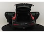 Volvo XC40 B4 (M-HYBRID) ULTRA DARK [MY25] *FULL OPTIONS!* -PANO.DAK|PIXEL.LED|LEDER|21"|TREKHAAK|VERW.VOORRUIT|360°CAM|HARMAN/KARDON