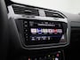 Volkswagen Tiguan 1.4 TSI eHybrid R-Line Business+ 245 PK | Automaat | R-Line | Trekhaak | Panoramadak | Stoelverwarming | Stuurwielverwarming | 360 Camera | Navigatie Discover PRO (Groot Scherm) | Keyless |