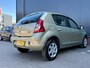 Dacia Sandero 1.6 Lauréate (Eerste eigenaar| 12 mnd BOVAG garantie)