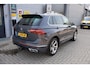 Volkswagen Tiguan 1.5 R-Line Business+ 1e Eigenaar | Dealer Onderh | NL-Auto | BTW | Elek Trekhaak | IQ Light | Elek Klep | Camera | Matrix Led | Virtueel | Ad Cruise | Carplay | PDC