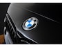 BMW 2-Serie Cabrio 220i High Executive Edition M Sport - Cruise Control - Park Assistant - Stuurwielrand verwarmd - HiFi - verwarmde voorstoelen - PDC voor/achter - Achteruitrijcamera - Windscherm - Middenarmsteun voor -