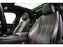 Land Rover Range Rover Velar 2.0 I4 Turbo AWD R-Dynamic |Pano|HUD|Stoelkoeling|Meridian|Memory|