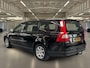 Volvo V70 2.5T Kinetic Rijklaar+garantie, leder interieur, navigatie....
