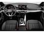Audi A4 Avant 35 TFSI S edition Competition | Achteruitrijcamera | Parkeersensoren voor en achter | Adaptief cruise control |