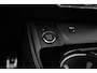 Audi A4 Avant 35 TFSI S edition Competition | Achteruitrijcamera | Parkeersensoren voor en achter | Adaptief cruise control |