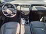 Hyundai Tucson 1.6 T-GDI PHEV Plug-in Premium Sky 4WD Automaat / Glazen schuif- en kanteldak  / Adaptief CC / Stuur- en Stoelverwarming / Rondom zicht camera / Elektrische achterklep / Stoelventilatie voor /