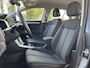 Volkswagen T-Roc 1.0 TSI 110pk Life / Metallic/ Digitale Cockpit Cockpit / Stoelverwarming / Clima/ App-connect / Park Assist/ 16 lmv