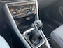 Volkswagen T-Roc 1.0 TSI 110pk Life / Metallic/ Digitale Cockpit Cockpit / Stoelverwarming / Clima/ App-connect / Park Assist/ 16 lmv