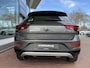Volkswagen T-Roc 1.0 TSI 110pk Life / Metallic/ Digitale Cockpit Cockpit / Stoelverwarming / Clima/ App-connect / Park Assist/ 16 lmv