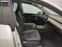 Tesla Model Y Long Range AWD 75 kWh TREKHAAK/LEER/PANO