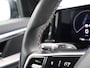 Renault Austral 160pk Iconic Esprit Alpine | 1800kg geremd | Trekhaak | Active driver assist | Elek. kofferklep | Elek. bedienbare stoelen |