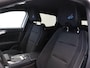 Renault Austral 160pk Iconic Esprit Alpine | 1800kg geremd | Trekhaak | Active driver assist | Elek. kofferklep | Elek. bedienbare stoelen |