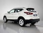 Nissan Qashqai 1.2 Acenta | Panoramadak | Trekhaak | Camera | Stoelverwarming | Climate Control | Parkeersensoren