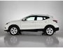 Nissan Qashqai 1.2 Acenta | Panoramadak | Trekhaak | Camera | Stoelverwarming | Climate Control | Parkeersensoren