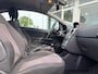 Opel Corsa 1.4-16V Opc -Line / Pdc / Lm Velgen.