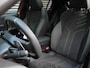 Peugeot 208 Hybrid 136 e-DCS6 GT | Panoramadak | Apple Carplay / Android Auto | Cruise Control | Achteruitrijcamera