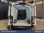 Ford Transit 2.0 TDCI 131pk L3H2 Euro6 Airco | Apple Carplay | Camera | Navigatie | Stoelverwarming | Cruisecontrol Parkeersensoren, Android Auto, Verwarmde voorruit, Bijrijdersbank