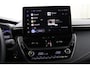 Toyota Corolla Touring Sports Hybrid 140 Dynamic | Demo Voordeel | Zeer complete Uitvoering | Parkeersensoren Rondom | Stoelverwarming | Elektrisch bedienbare achterklep |