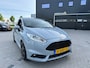 Ford Fiesta 1.6 ST200 / Recaro / AppleCarplay/AndroidAuto / Stoelverwarming / Climate / Lichtmetaal