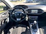 Peugeot 308 SW 1.2 PureTech Blue Lease Premium Achteruit camera*Stoelverwarming*Navigatie*Cruise*NAP*Trekhaak*Airco*LM velgen*APK*