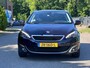 Peugeot 308 SW 1.2 PureTech Blue Lease Premium Achteruit camera*Stoelverwarming*Navigatie*Cruise*NAP*Trekhaak*Airco*LM velgen*APK*