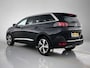 Peugeot 5008 SUV GT 130 pk Automaat | Navigatie | Achteruitrijcamera | Voorstoelen Verwarmd | Full-LED Koplampen | Keyless Entry/Start | 2 stoelen op derde rij | Elektrische Achterklep met Sensor | Dodehoek Detectie | Adaptieve Cruise Control | 18" Lichtmetalen Velgen | Apple Carplay/Android Auto |