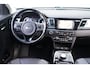 Kia e-Niro DynamicLine 64 kWh / Incl. BTW / Navigatie / Adaptieve Cruise Control / Climate Control