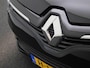 Renault Clio Estate 0.9 TCe 90Pk Limited | Apple & Android Carplay | Navigatie | Parkeersensoren Achter | Trekhaak | Privacy Glass | Airco | Cruise Control & Snelheidsbegrenzer |