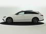 Mercedes-Benz CLA Shooting Brake 250 e AMG Plug-In Hybride | AMG Line | Night Pakket | Trekhaak | Panoramadak | Dodehoek Assist | Sfeerverlichting. Inclusief 24 maanden MB Certified garantie voor Europa.