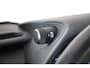 Lexus UX 250h Preference Line *RIJKLAAR* | Parkeersensoren | NL-Auto | Dodehoek Ass. |