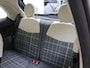 Fiat 500 1.2 Lounge | Navigatie | Parkeersensoren achter | Panoramadak | Super kmstand!