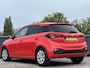 Hyundai i20 1.0 T-GDI 100PK Comfort | Geïntegreerde navigatiesysteem | Achteruitrijcamera | Climate control | Apple Carplay & Android Auto | Donker getint glas |