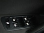 Volkswagen Golf Variant 1.6 TDI Comfortline | Apple Carplay | Navigatie | Cruise Control Adaptief | Parkeersensor voor en achter | LED | LMV