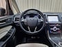 Ford S-Max Hybrid *VIGNALE* Automaat / Stoelkoeling / Stoel-Stuurverw. / Carplay / Leder / Memory / Camera / Cruise / ECC / 18'' LMV / Dealer Onderhouden