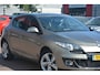 Renault Megane 1.5 dCi Collection Nederlandse auto 95323 NAP UNIEK laatste beurt gehad bij 90000 riem vv bij 59000km met oa navigatie trekhaak key less pdc cv LED  AUTOMAAT